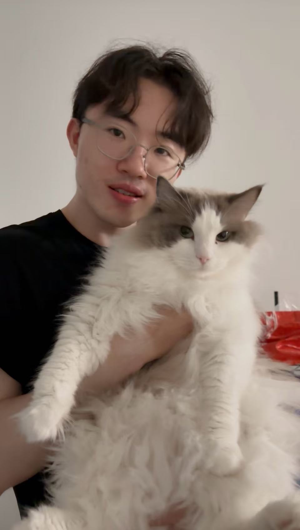 prof_pic_james.jpeg